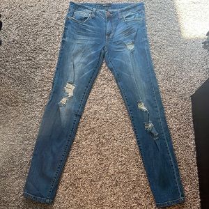 LIKE NEW distressed washed jeans!